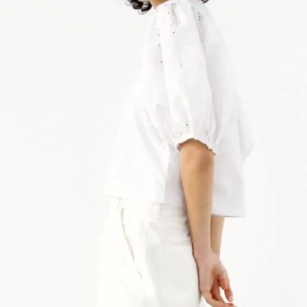 ZARA White Cotton Eyelet Puff Sleeve Contrast Boho Blouse
